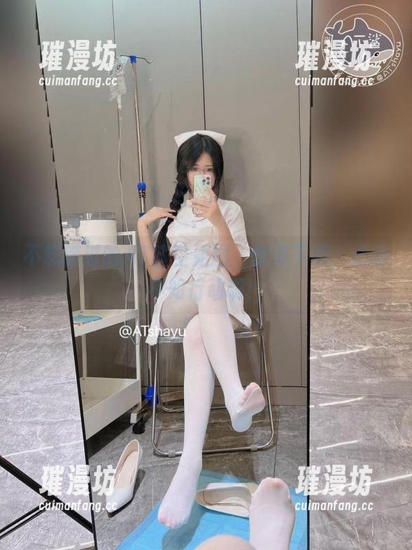 不想错过的AT鲨空姐图，快来下载，心动不如行动啊！