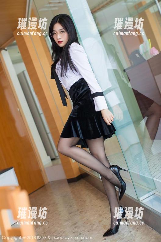 IMiss爱蜜社-闵妮Mily IMiss爱蜜社 - 甜心作品亲密接触:观看闵妮Mily,我简直无法自拔!