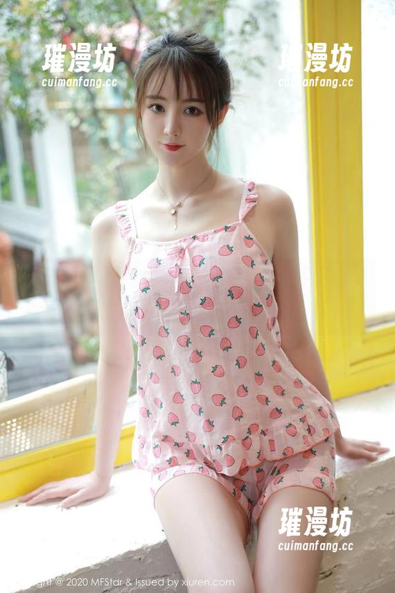 MFStar模范学院-Emily顾奈奈酱 MFStar模范学院 - Emily顾奈奈酱私房照,白裙写真的免费秘籍,想知道吗?