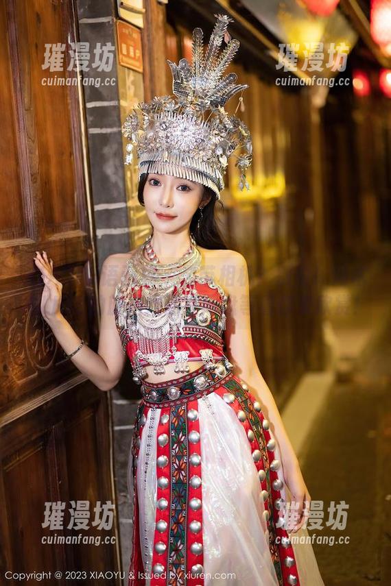 XIAOYU语画界-冯木木LRIS XIAOYU语画界 - 忘带相机?别怕!冯木木LRIS的旅拍作品在网盘等着你来欣赏!
