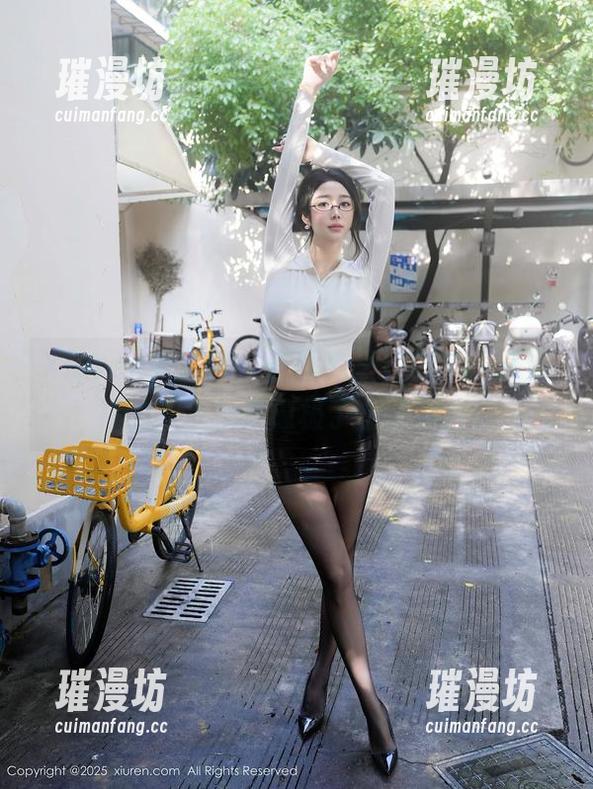 Xiuren秀人网-Cris_卓娅祺 Xiuren秀人网 - 在图库里,Cris_卓娅祺的双人精选像极了生活的片段