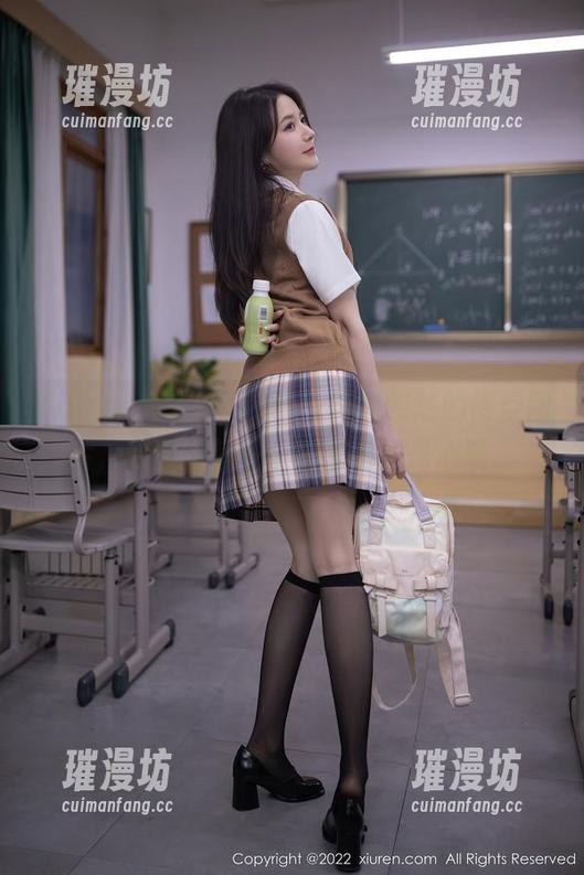 Xiuren秀人网-z杯悠悠 Xiuren秀人网 - 看,z杯悠悠悠的镂空图片,原图的每一个角度都像是心跳。