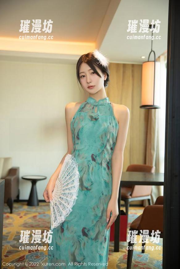 Xiuren秀人网 - 想让你的心动节奏加快吗？看看谢小蒽的无圣光兔女郎套图吧！