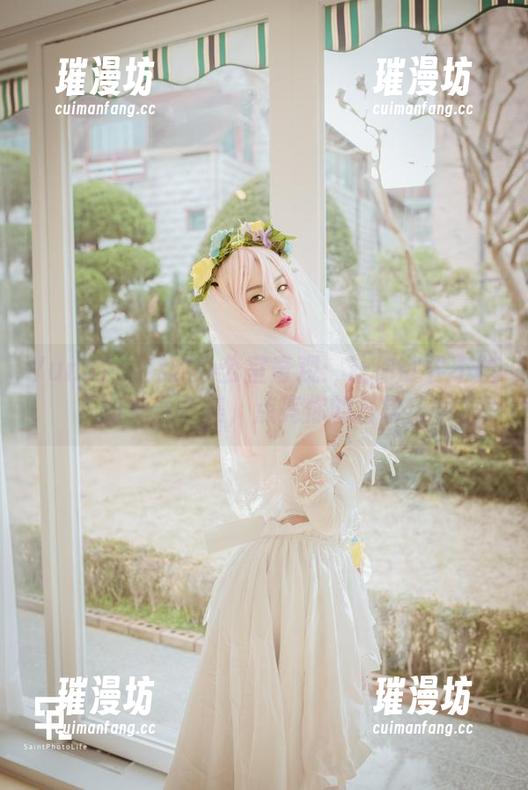 Yuna(윤아)的办公室奇观：让你欲罢不能的观看合集，点亮你的日常！