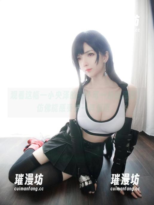 一小央泽 观看这幅一小央泽的女仆鸢一折纸原图,仿佛能感受到一阵低语。