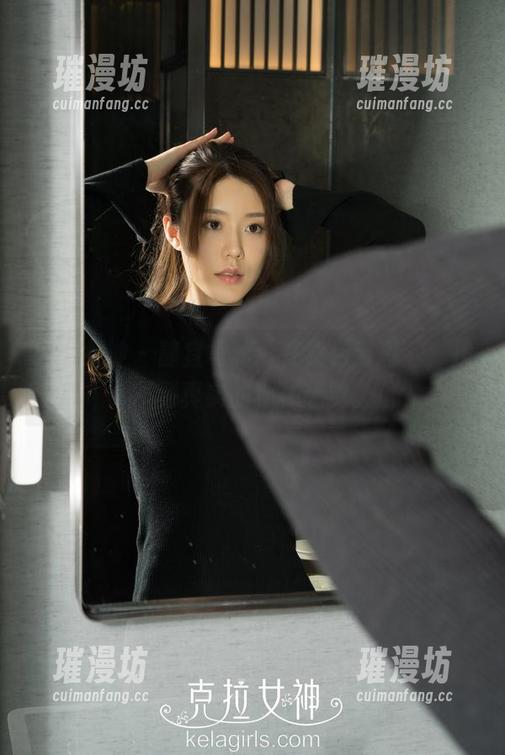 克拉女神-静宜 克拉女神 - 静宜写真:在紫色云彩下,找不到真实的那种感觉。