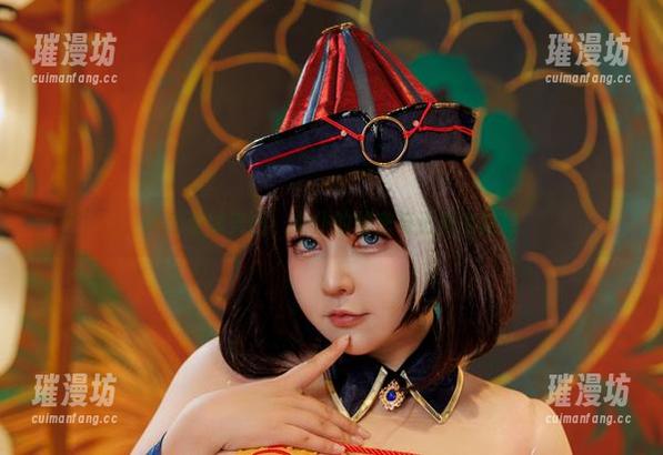 咔喵在线美图：女仆的秘密与透亮的炫目