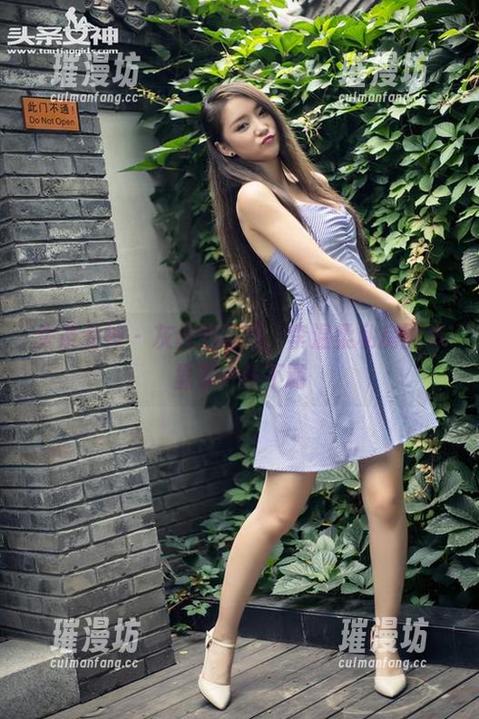 头条女神-李温柔 头条女神 - 灰丝的诱惑,李温柔私房图集里那一丝不羁