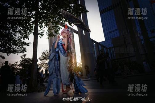 奶狮不咬人 奶狮不咬人赫萝的美图分享,真是让人目不转睛的感觉!