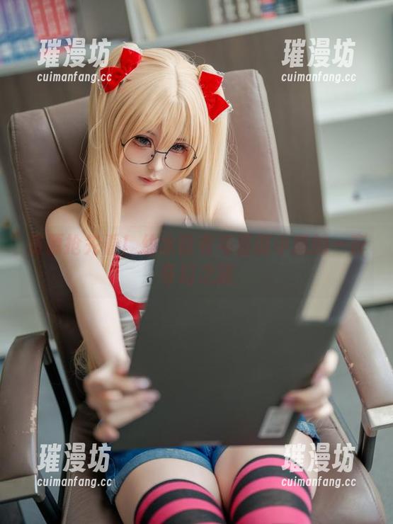 幼水铃衣 资源抢先看!幼水铃衣与圣诞小鹿的一夜奇幻之旅