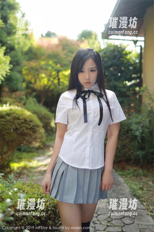 模范学院-程程CC 模范学院 - 浴室拍摄秘笈:程程CC的作品图库轻松get!