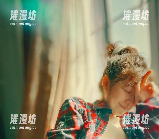 樱晚gigi 樱晚gigi的短裙,哪一幅美图让你心动?
