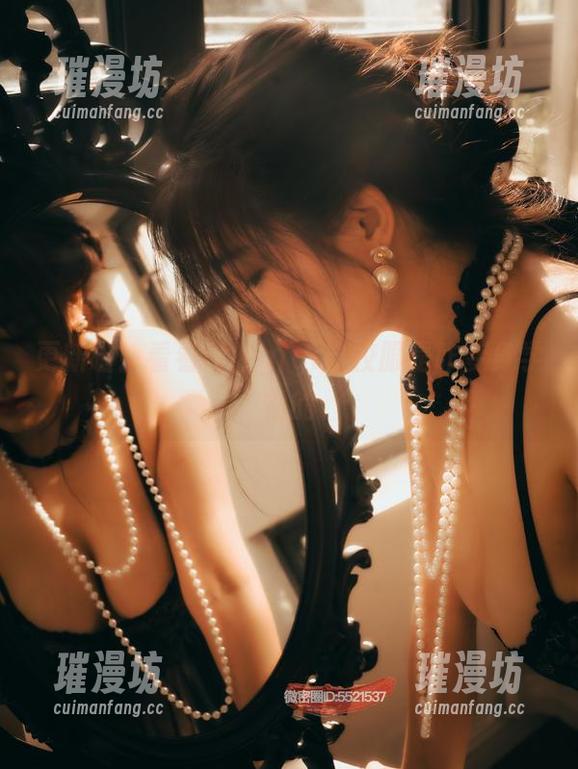 更新啦！看看樱晚gigi穿校服是咋变身学霸的