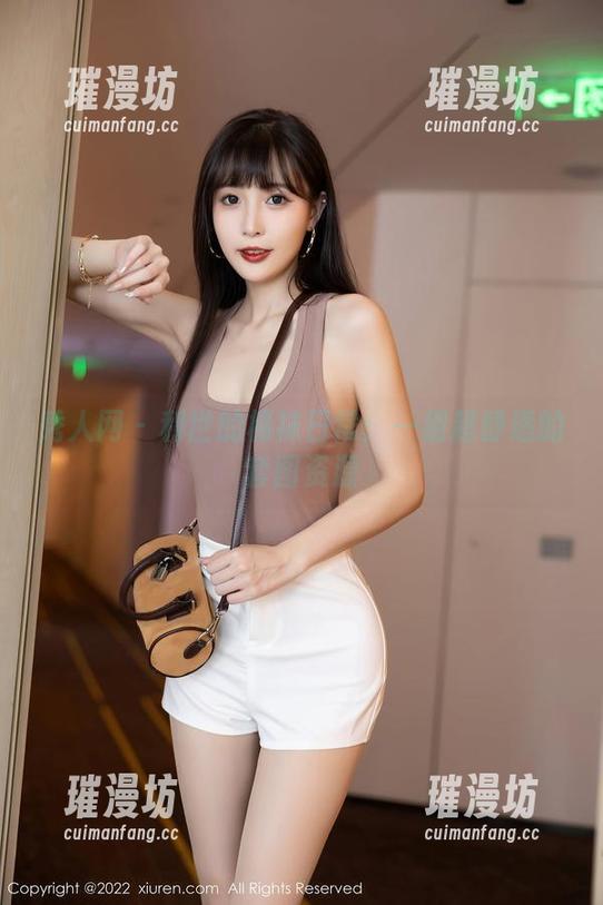 秀人网 - 利世的棉袜日常：一组超舒适的套图资源