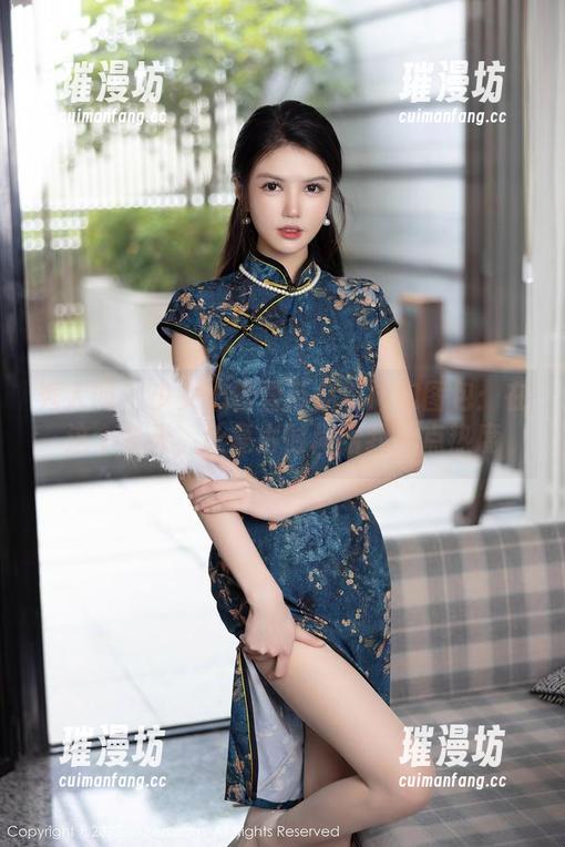 秀人网 - 少女心雪雪带你看旗袍图包：在这个冬天，让复古时尚给我一点热度