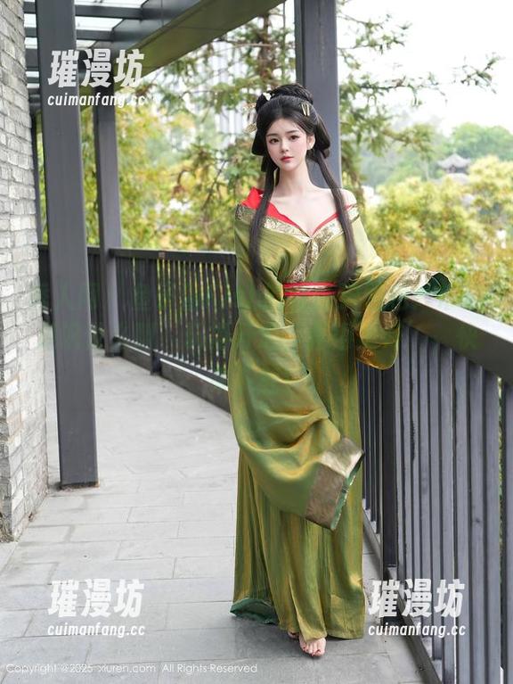秀人网-鱼子酱Fish 秀人网 - 鱼子酱Fish的江浙沪图包:带你见识什么叫‘玩得开心,拍得更好’,快来下载!
