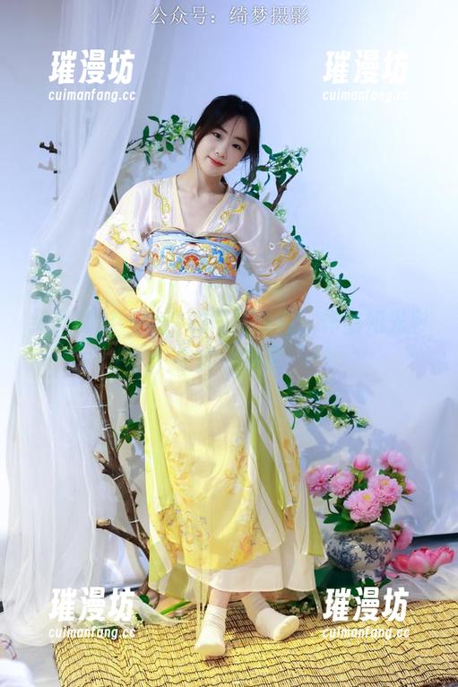 绮梦摄影-莹莹 绮梦摄影 - 莹莹的居家漫游,作品如光影中的小精灵