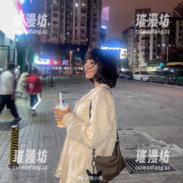 别说我没告诉你！舞小喵的粉色原图下载，真是心动！