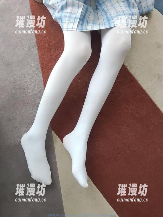 小白丝大冒险！西尔酱带你看她的户外jk图集更新