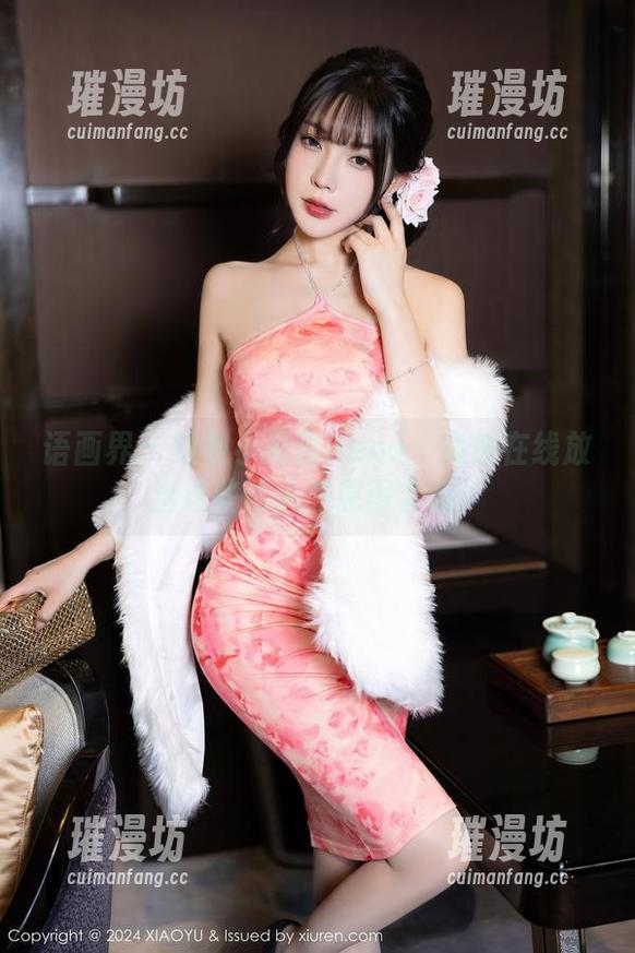 语画界-小海臀Rena 语画界 - 透视小海臀Rena:竟然在线放出这些诱人的原图套装!