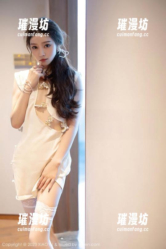 语画界-黄乐然 语画界 - 解锁黄乐然蕾丝丝袜写真:这才是优雅与性感的完美平衡!