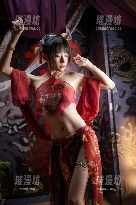 连体黑丝太迷人！香草喵露露的精选写真集撩动心弦